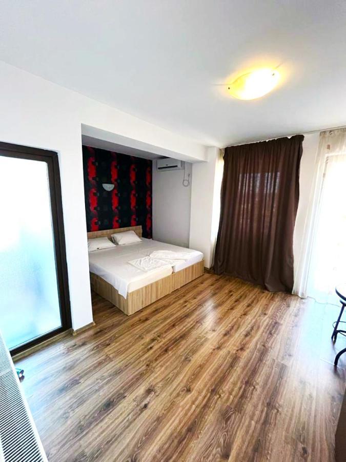 Florencia Studios Constanta Ngoại thất bức ảnh